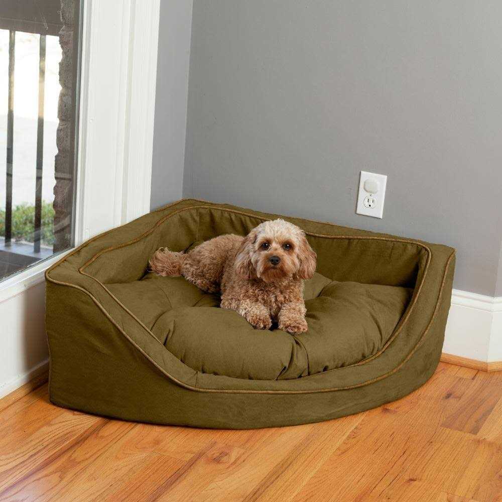 Overstuffed Corner Dog Bed Q44126