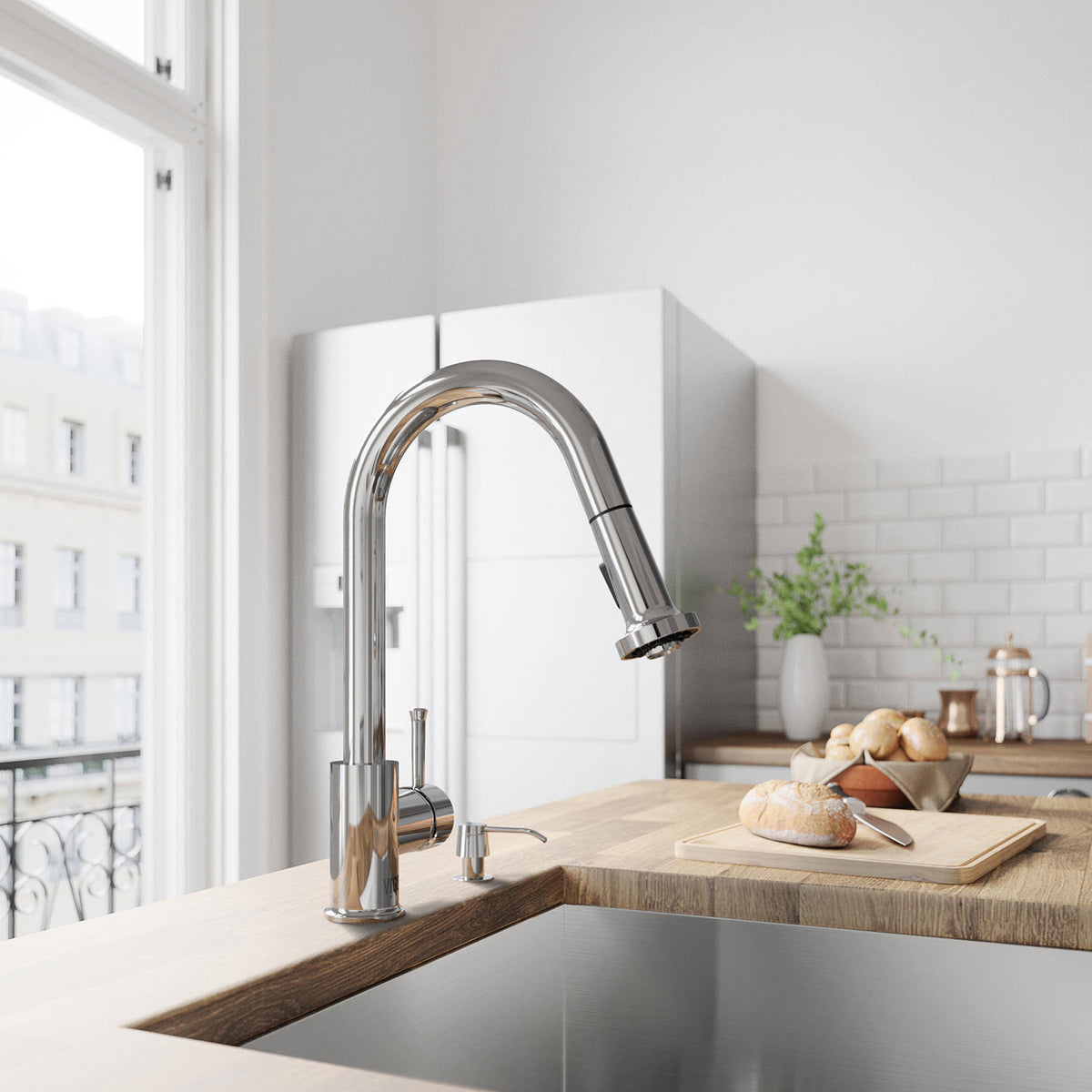 Chrome Pull-Out Spray Kitchen Faucet O45333