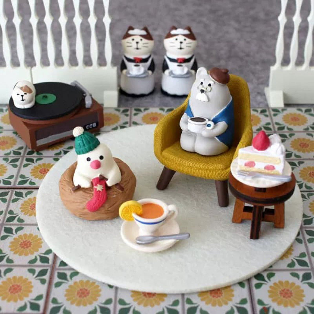 1/6 1/12 Scale Dollhouse Miniature Retro Wooden Floor Decoration Z485