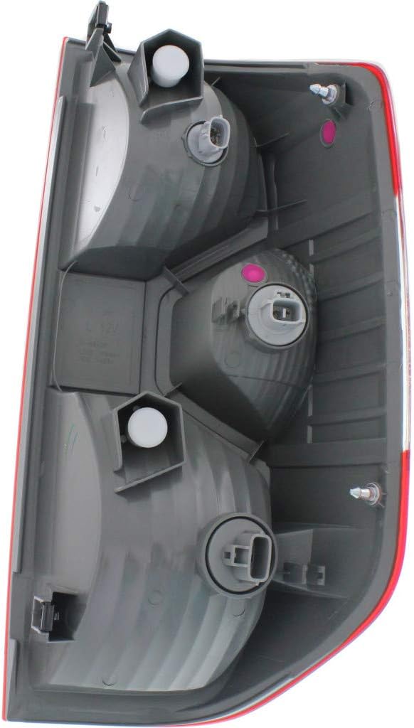 Tail Light Assembly Pack of 2 G6673