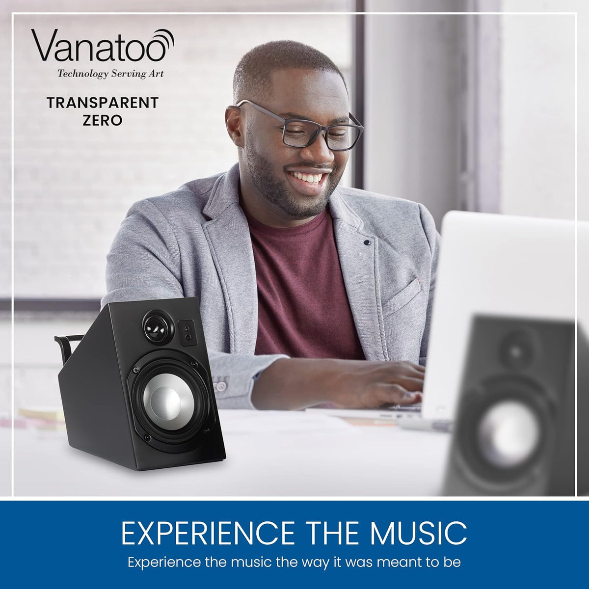 Black Set of 2 Powered Speakers Y93839