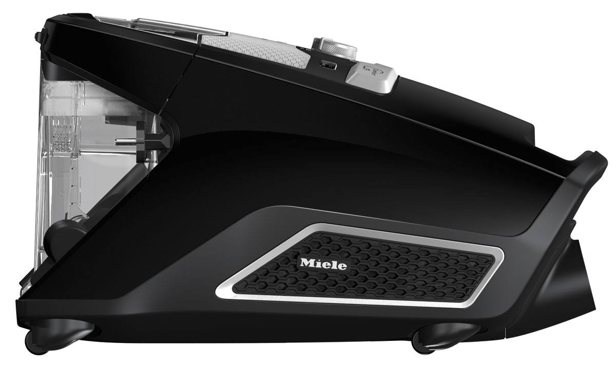 Bagless Canister Vacuum I6858