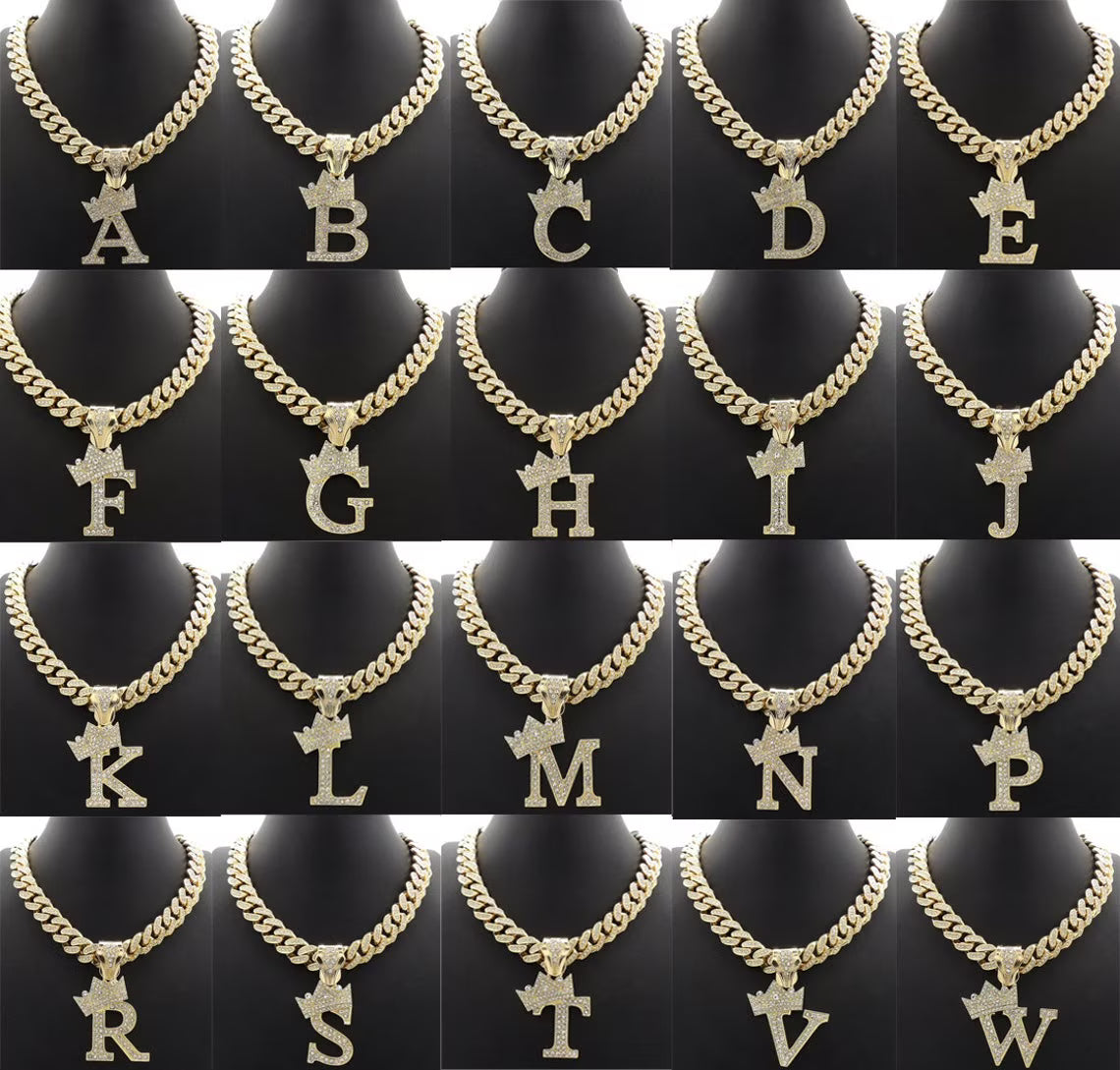 Gold Cuban Chain Necklace with Pendant L89022