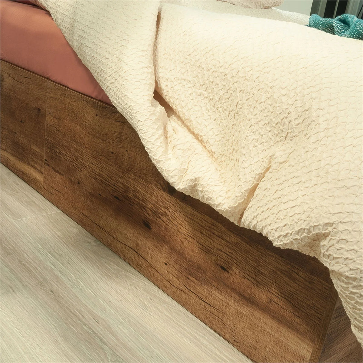 Vintage Oak Engineered Wood Bed I951