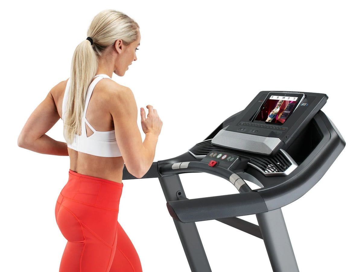 Folding Treadmill with 10” HD Touchscreen O429874