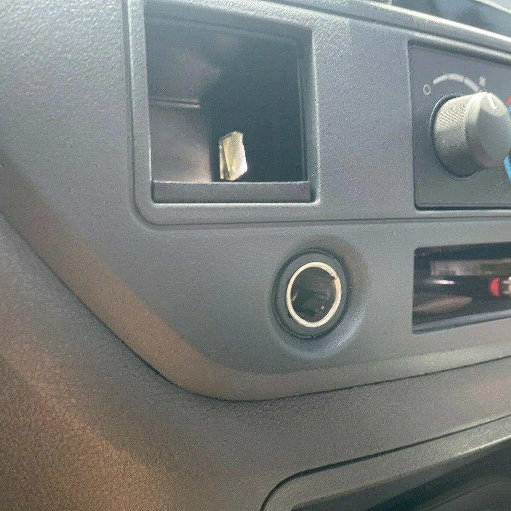 Double Din Dash Install Bezel Kit I15313