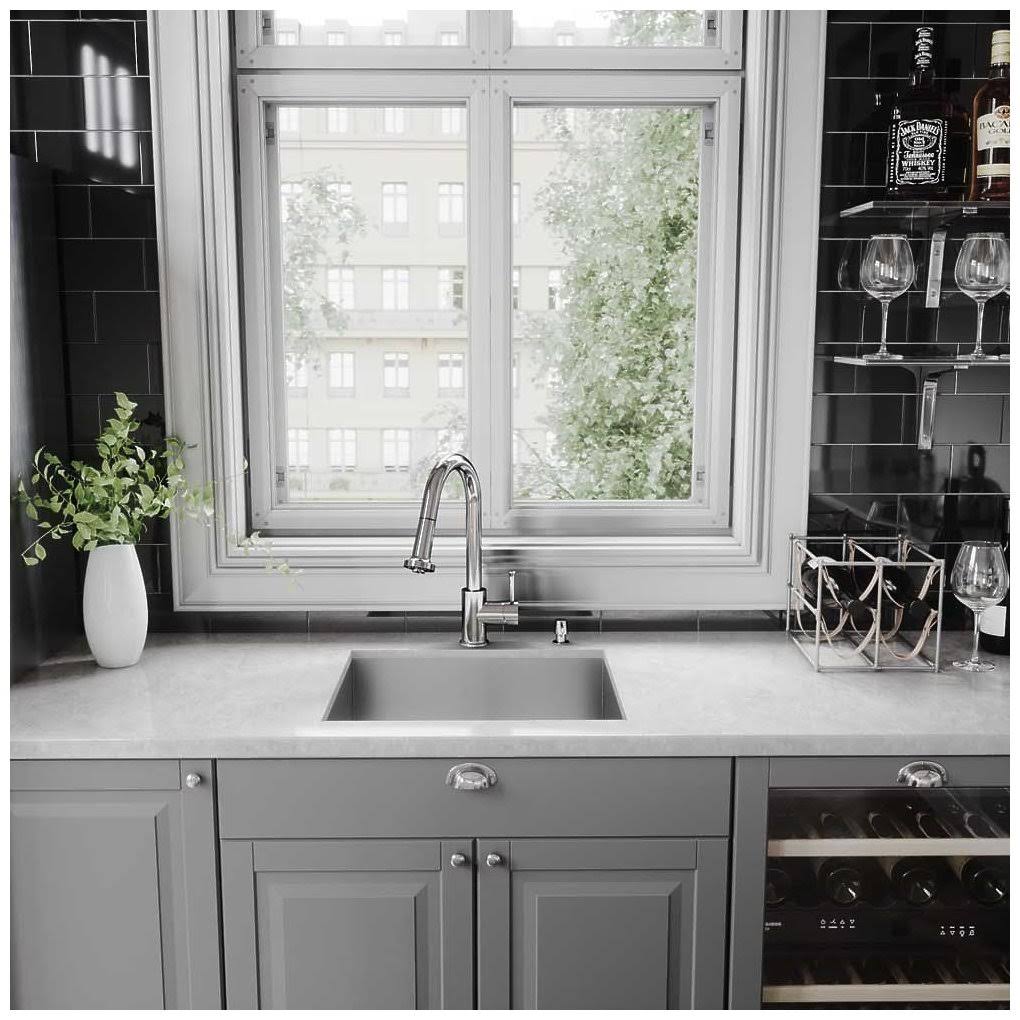 Chrome Pull-Out Spray Kitchen Faucet O45333