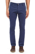 Slim Leg Chino Q437