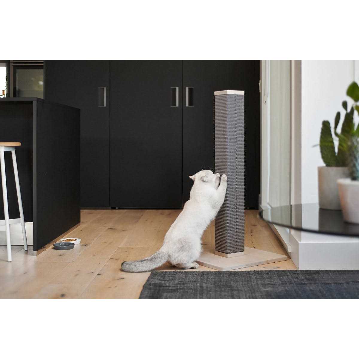 Tall Modern Sisal Scratching Post 36 inches M25494