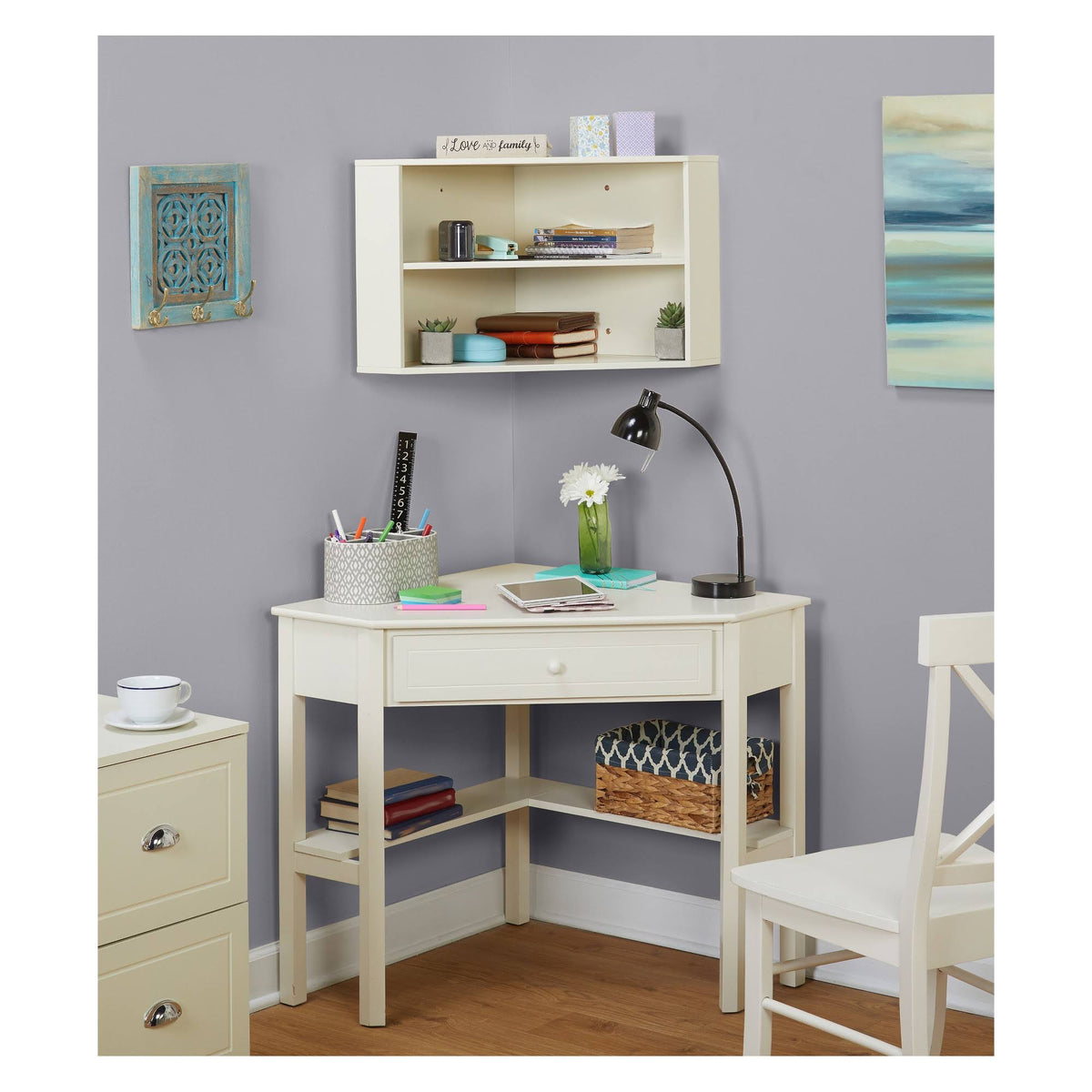 White Corner Desk with Hutch X78390