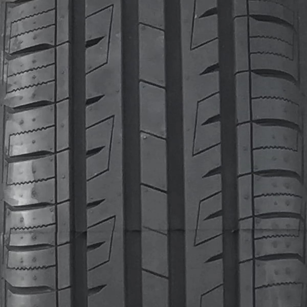 205/65R16 Tire C986363
