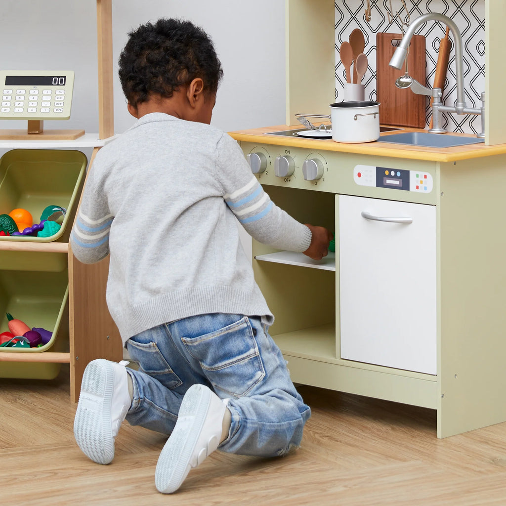 Green/White Wooden Kitchen Playset A7239