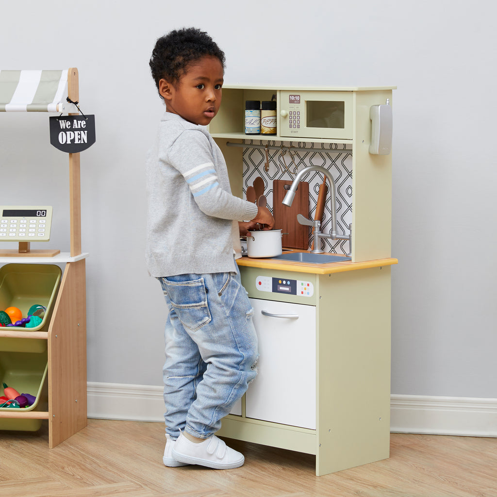 Green/White Wooden Kitchen Playset A7239